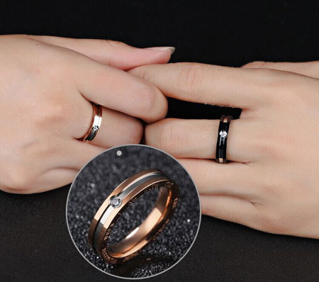Simple elegant wedding ring sets
