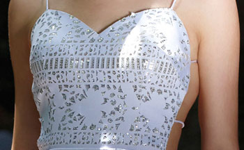 Brilliant White Spaghetti Rückenfreies Meerjungfrau Kleid für lange Anlässe