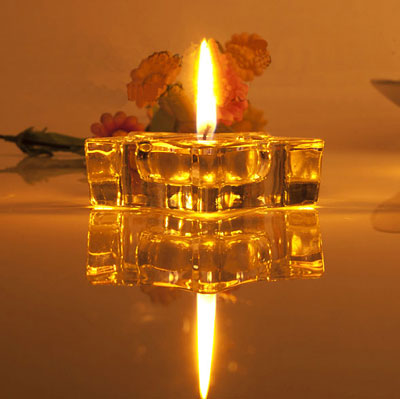 Weihnachtsstern-Teelichthalter - Kerzenhalter aus Kristallglas