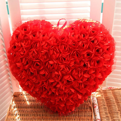 Cojines decorativos de tela de rosas rojas Almohadas de corazón rosa con amor