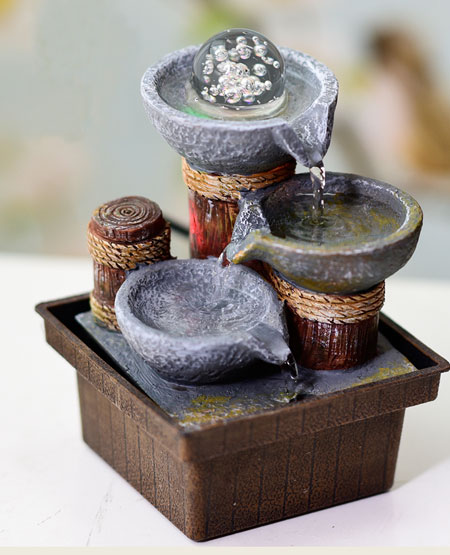 Indoor Desk Water Fountains Small Resin Rockery with LED Lights