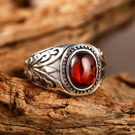 Splendidi anelli in argento sterling con rubino ovale antico con pietra preziosa
