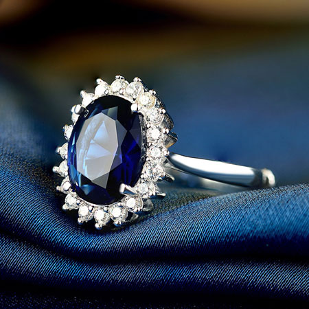 Anelli di fidanzamento in argento con zaffiro naturale blu scuro per le donne