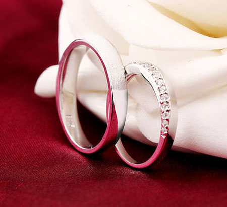 Anéis de promessa de correspondência em prata esterlina gravável para casais