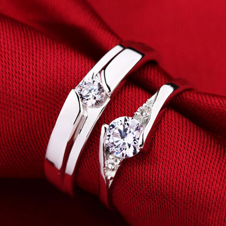 Anéis de promessa gravados para casais em prata esterlina e zircônia cúbica